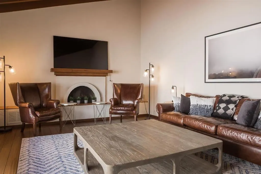 펜션 Spacious Arcadia Lite House W Pool Mtn Views 피닉스 미국